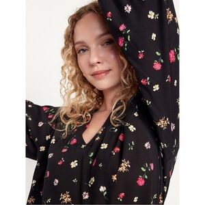 Old Navy Floral Long Sleeve Floral Top Size XSP